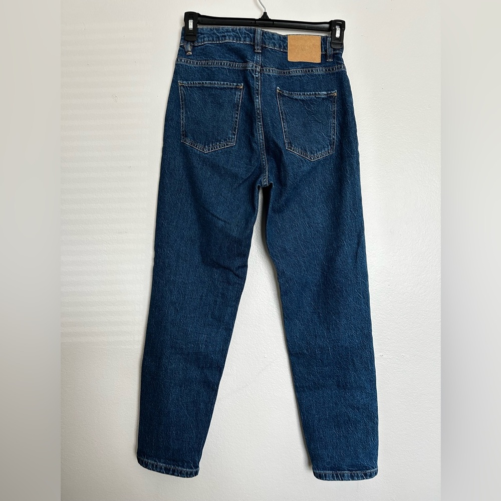 ZARA Woman High-Rise Classic Blue Denim Jeans Size 6 (28) - Picture 4 of 15